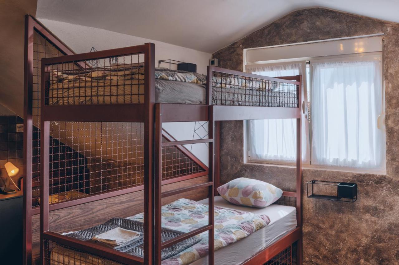 Q Podgorica Beds,Rooms And More Exterior foto